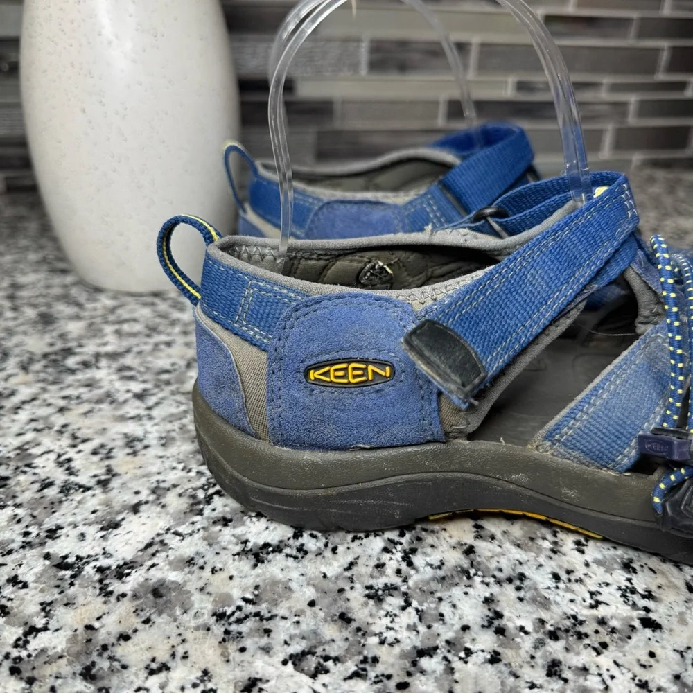 Keen | Kids Newport H2 Sandals Size 6